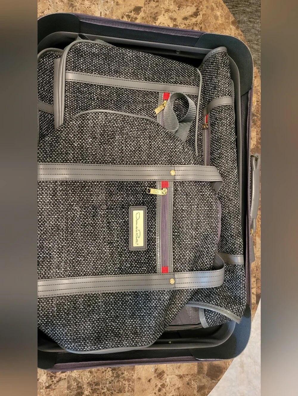 Oscar de la Renta Gray Tweed Textured Travel Bag Set with Gold Hardware